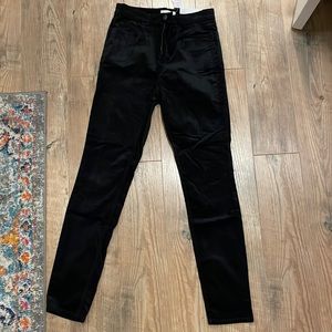 *NWT* LOFT Black Velvet Skinny Jeans size 8/29
